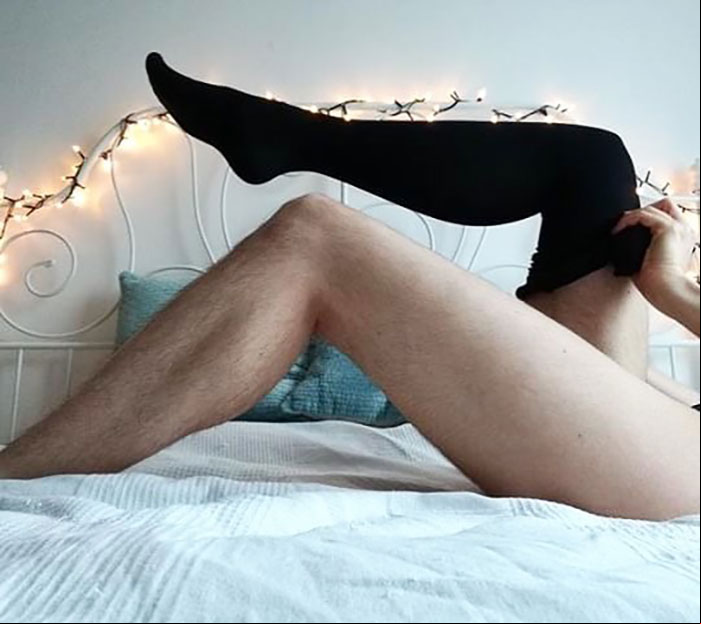 Guys cumming each other